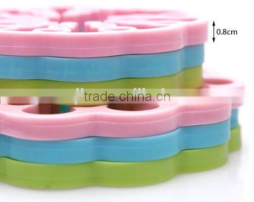 Supply creative fashion Lovely flower shaped insulation pad / cup mat