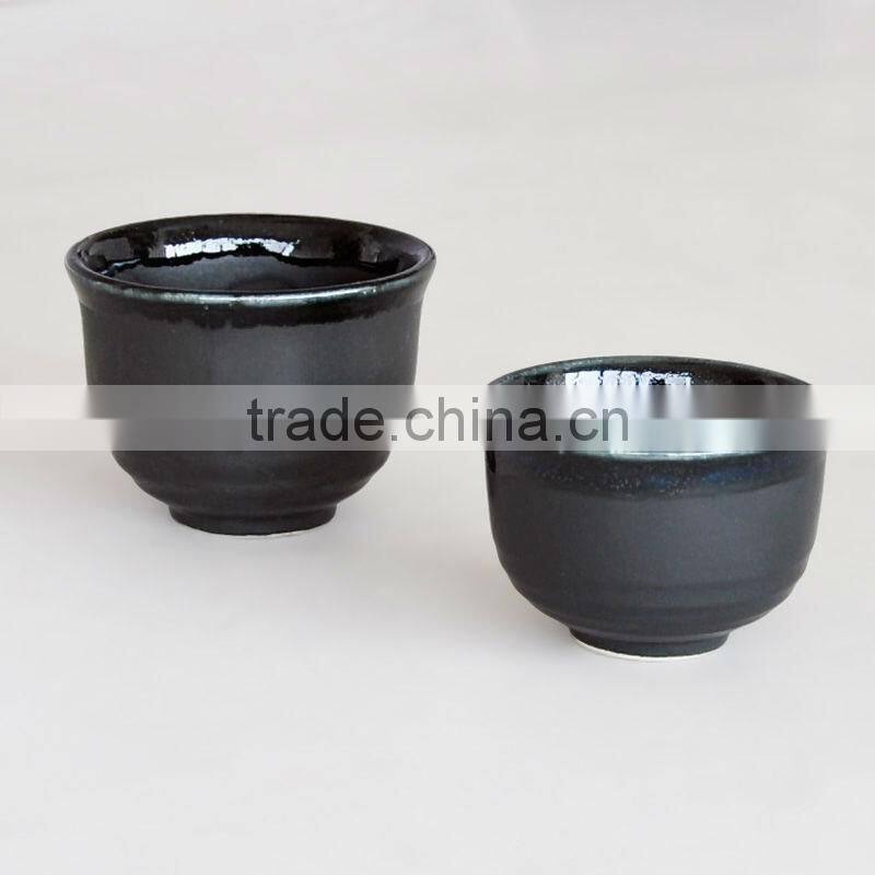 Japan-style mug and bowl with solid color