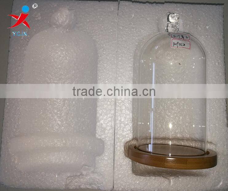 Wholesale A Bear Sticking On Dome Glass With Bamboo Bottom