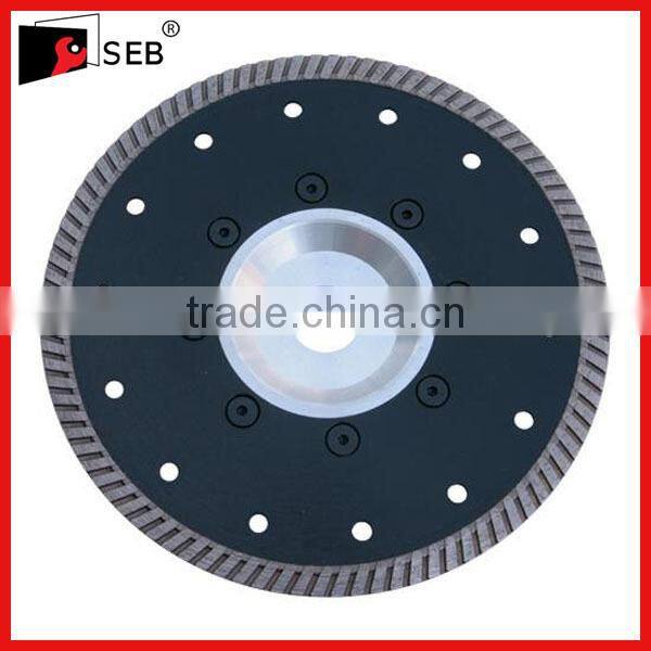 hot pressed segmented diamond circular saw blade for asphalt cutting