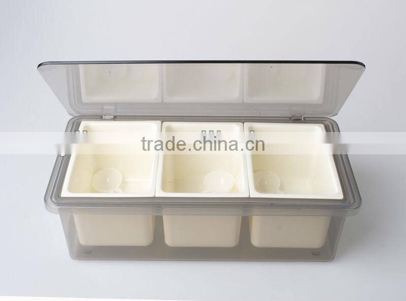 4 Compartments Plastic Condiment Container Set with scoop