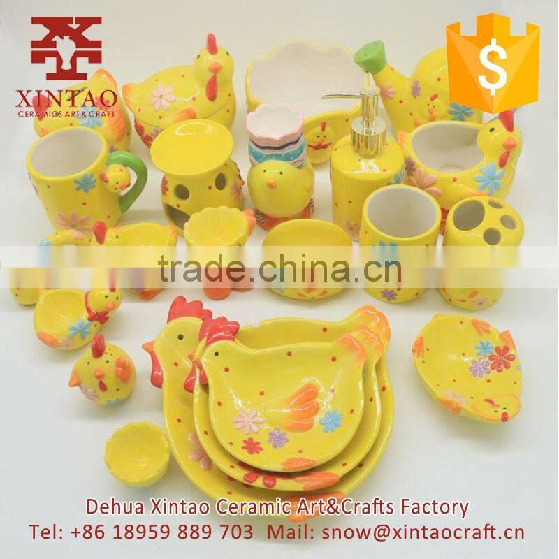Home decoration 7.5*6.5*7.5 cm small yellow chicken shape ceramic candle holders