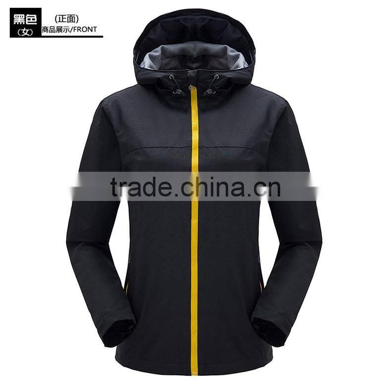 Latest design hot sale personalized men outdoor waterproof windproof mauntaineering Jackts/sport jackets