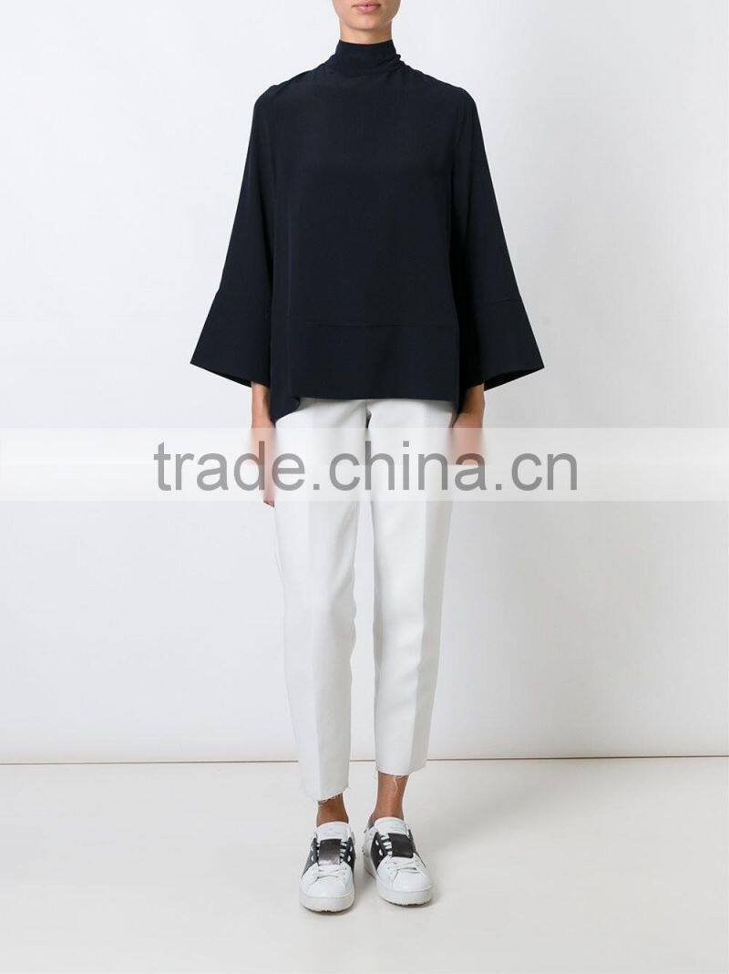 2017 Black Stylish Oversized Sweater Women with Pogada Sleeves and High Neck