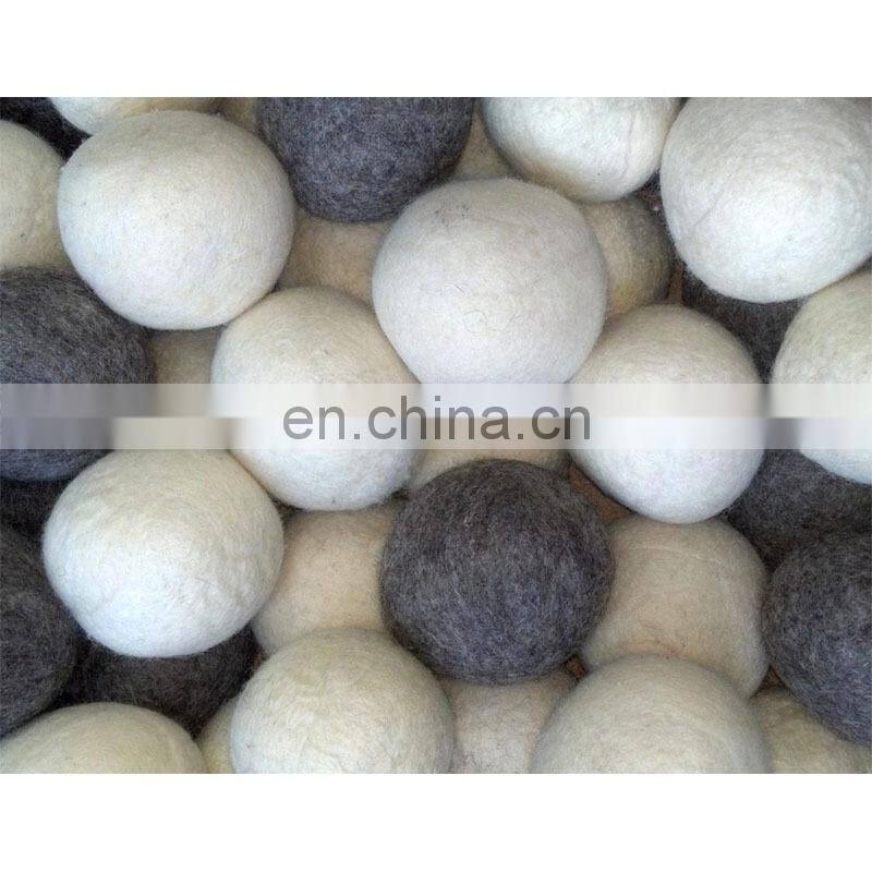 handmade Wool felt washing balls felt laundry dryer balls