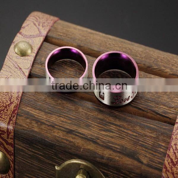 Factory Wholesale supply jewelry Personality design Purple classic Titanium Rhinestone Couple ring