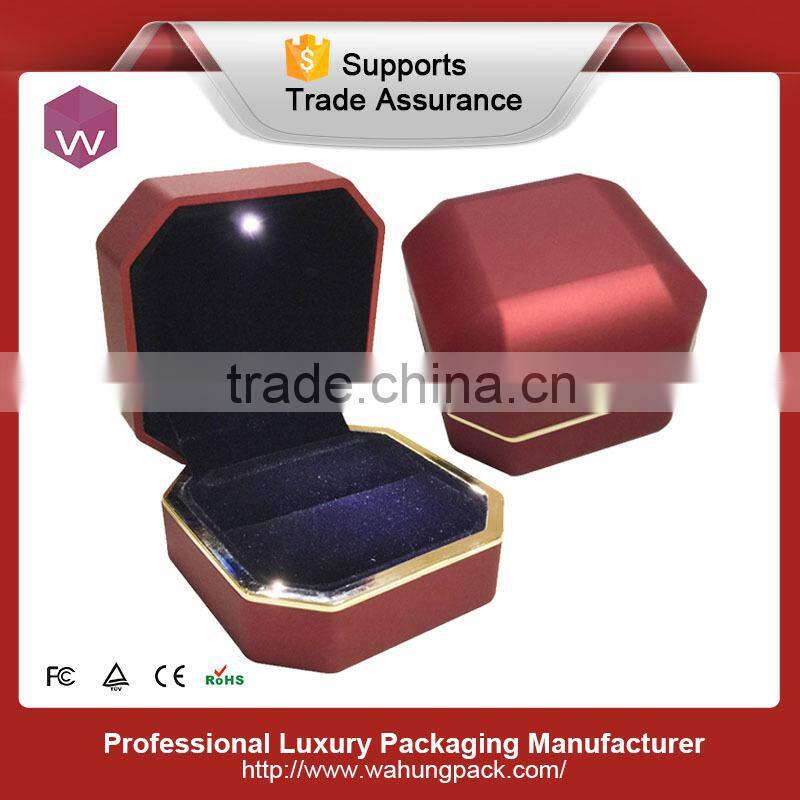 Quality Customized Logo Pu Leather Jewelry Ring Box With Led Light