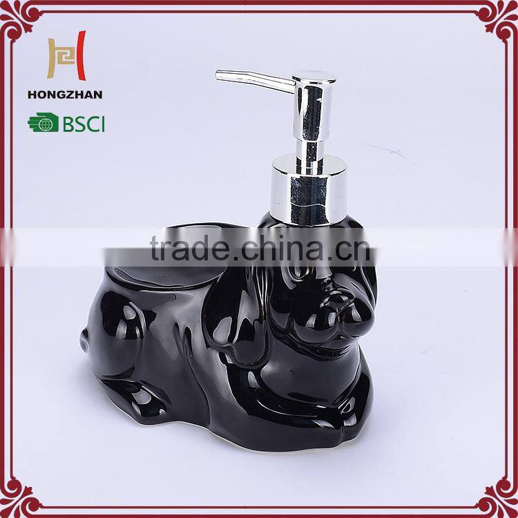 Animal lotion/soap dispenser ceramic