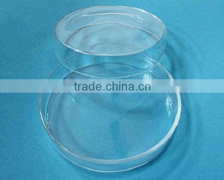 Disposable medical accessory petri dish