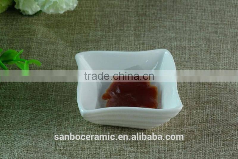 Wholesale stock white porcelain soy sauce dishstock white ceramics sauce dish