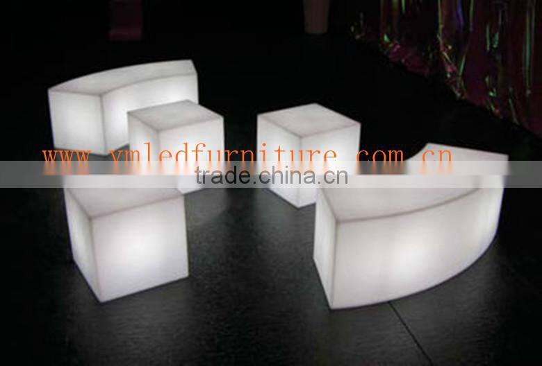 NEW! 2013 Waterproof LED Wholesale Plastic Chairs with 16 Color Changing, CE and RoHS Approval