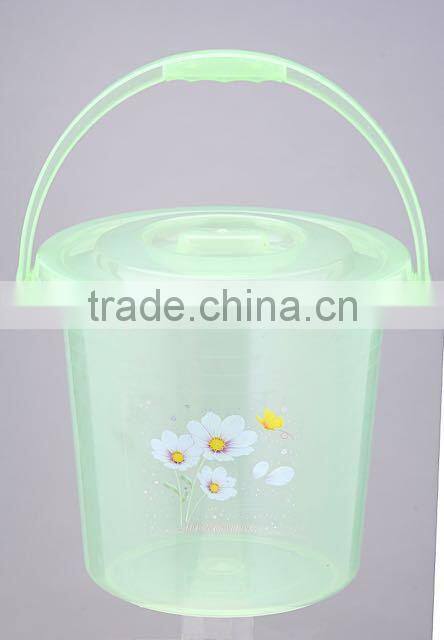 Round Semitransparent Plastic Bucket/waterpot with Carry hand and lid
