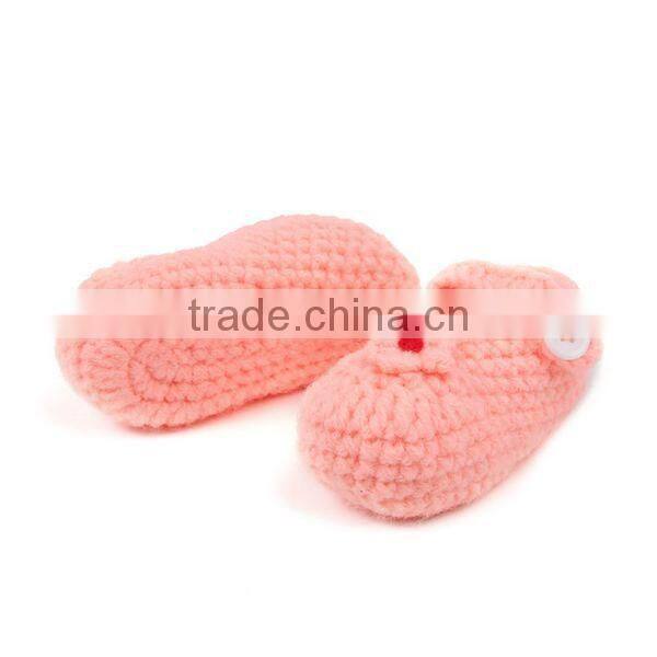 2015 New Design Floral Hand Made Crochet Shoes for Children