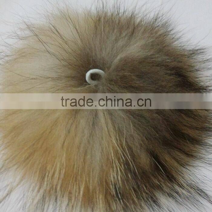 Fashion 15cm Fluffy Raccoon Fur Ball Keychain Real Fox Fur Keychain Fur Pompom Key Chain Pompon Keyring Charm Women Bag Pendant