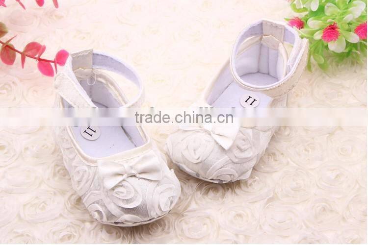 Elegant rose shading baby girl's shoes with bowknot