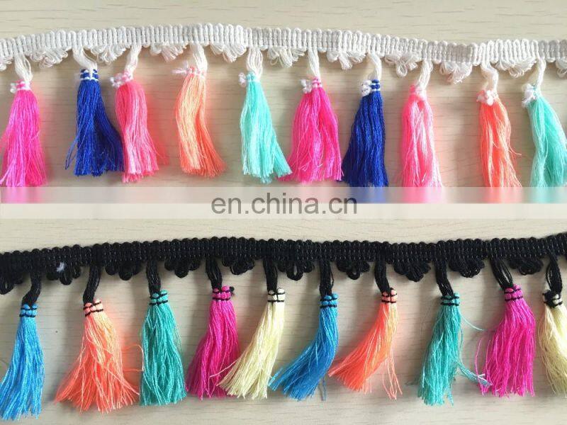 China 2017colorful tape sewing with fringe/tassel yards wholesale pom pom trim