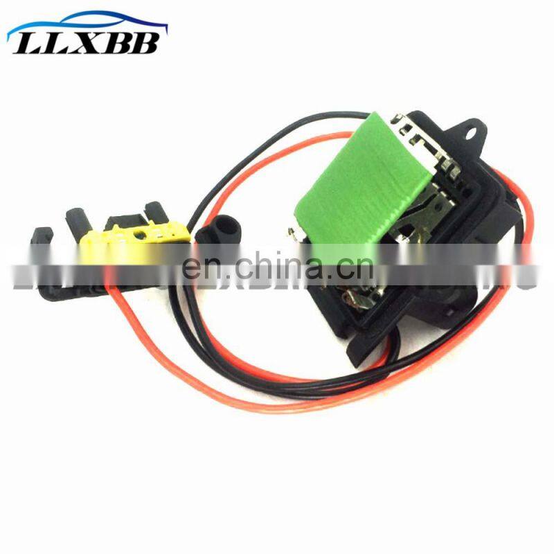 Heater Blower Motor Resistor 4413393 for Renault Trafic II Vauxhall Opel Vivaro 7701208226 4409451