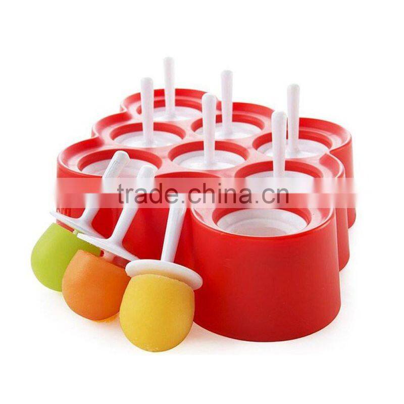 New design ice cube tray with lid with high quality