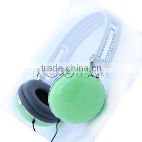 Fashionable Stereo Overhead Headphones with Metal Headband Customized Imprint In-Line Mic and Volume Control for PC or Mobile