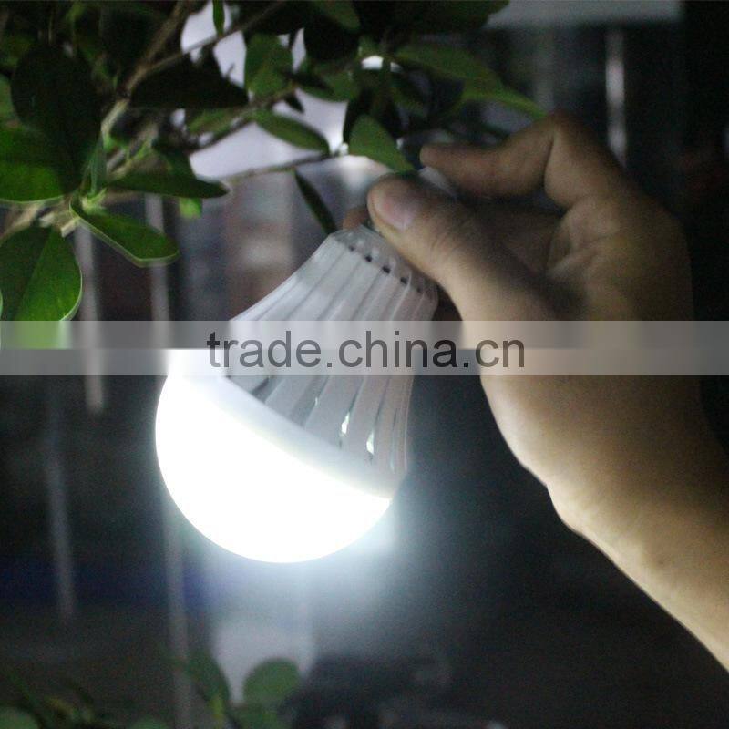 5W rechargeable LED emergency bulb e27 with 2 years warranty