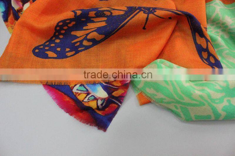 2015 wool High Quality Ladies Scarves with printed Design