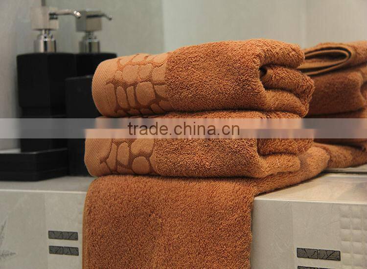 Deluxe custom logo available wholesale cotton hotel shower towel