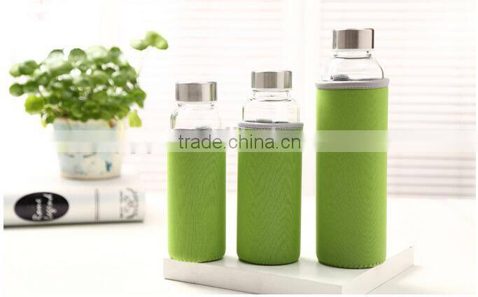 550ml hot selling healthy leak-proof crystal glass insulate sports bottle with sleeve