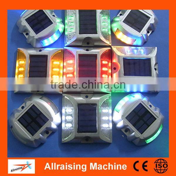 Solar aluminum pavement LED marker