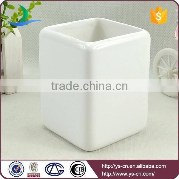 Ceramic white bathroom accessory bath tumbler for family