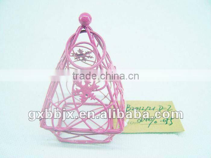 Small metal gift box packaging for Christmas decor