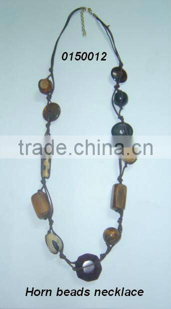 Emerald Imitation necklace