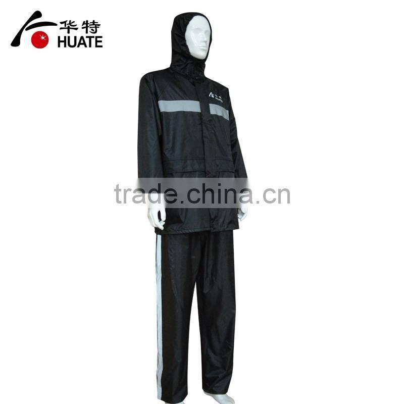 Mens black refelective raincoat,waterproof polyester raincoat manufacturer