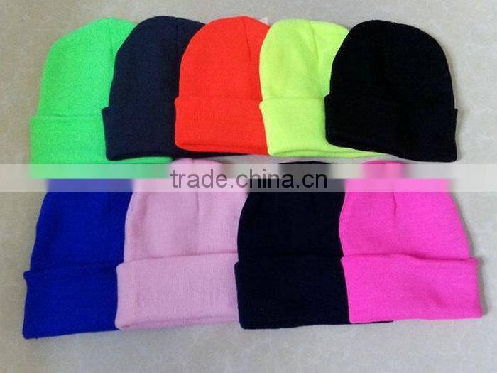 Various Colours 100% Acrylic Knitted Beanie Hat Made In China