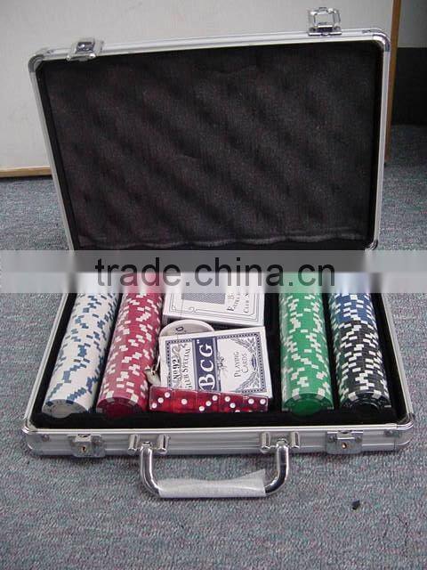New arrival! 1000pcs poker chip case,aluminum poker set in metal case,trolley poker case