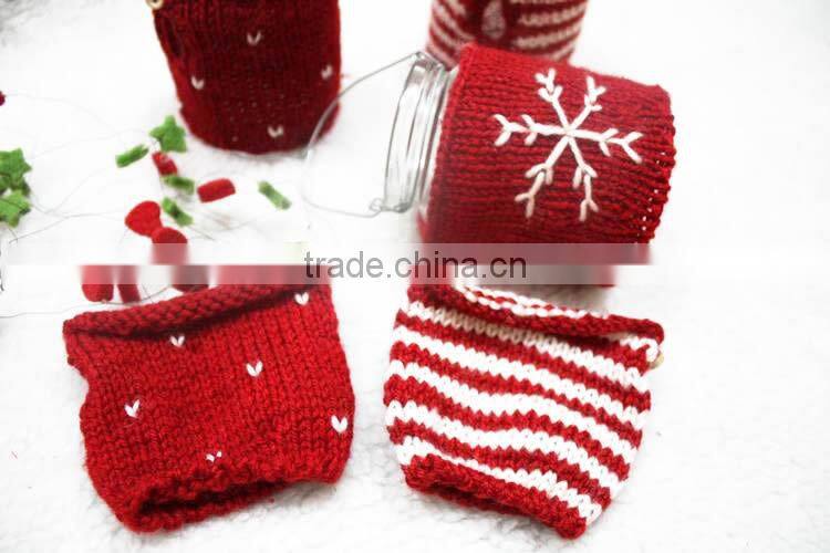 Christmas design of the knitting cup cosy ,cup sleeve