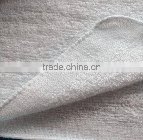 Disposable hot and cold airline towels 10x10