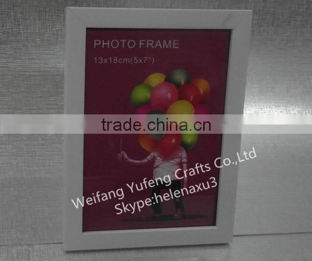 family cheap semi glossy MDF photo frame decorative photo frame