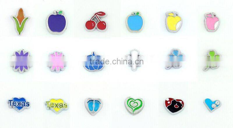 2015 Fashion Red Enamel Christmas Bell Floating Lockets Charms Wholesale