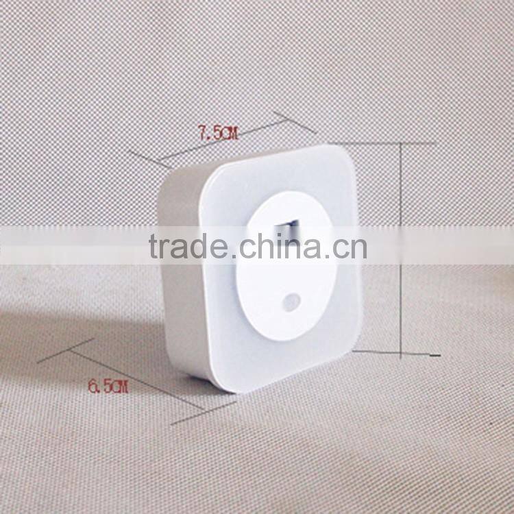 Direct factory supplier led sensor charger night light socket