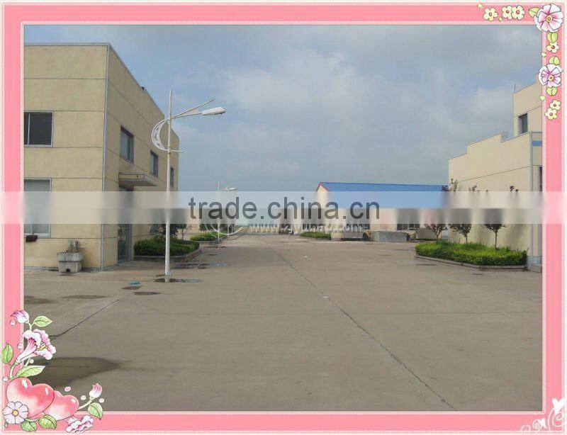 Small Lined Wicker Table Bread Basket