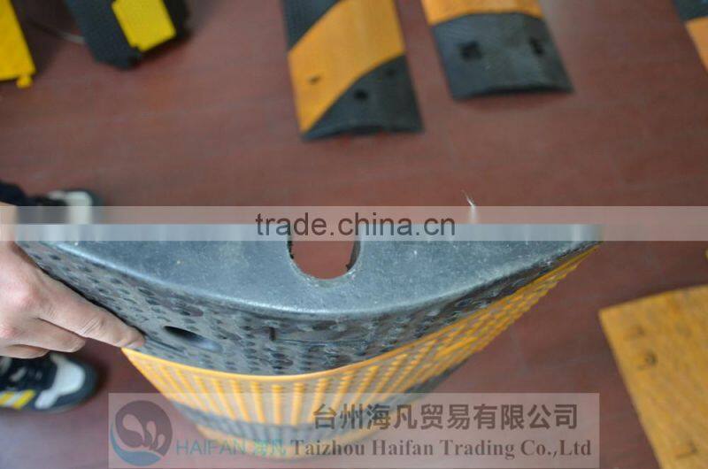 1000*300*50mm heavy strength rubber speed hump used on road /rubber speed humps for Crossroads/road car speed hump for crossing