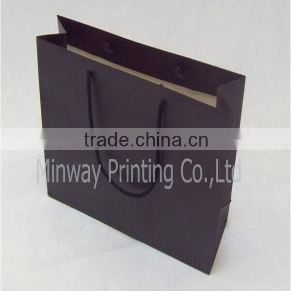 Chrismas paper shopping bag OEM production by China famous supplier