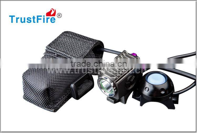 Handlebar bicycle light TrustFire original factory D001 600LM mini bike light, Bike cycle accessories powered by battery pack