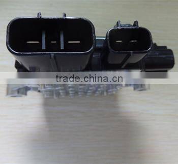 Radiator Cooling Fan Control Relay L3361515YA MR497751 1355A053