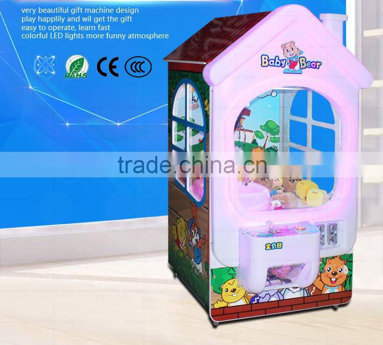 Funshare 2015 Catching Toy Game Machine Deluxe Toy Crane Game Machine Chiildren Game Machine For Amusement Park
