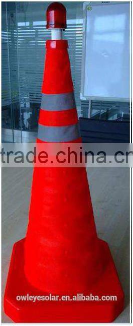 China Manufacturing Red LED traffic cone /Parking Lot Light Cones