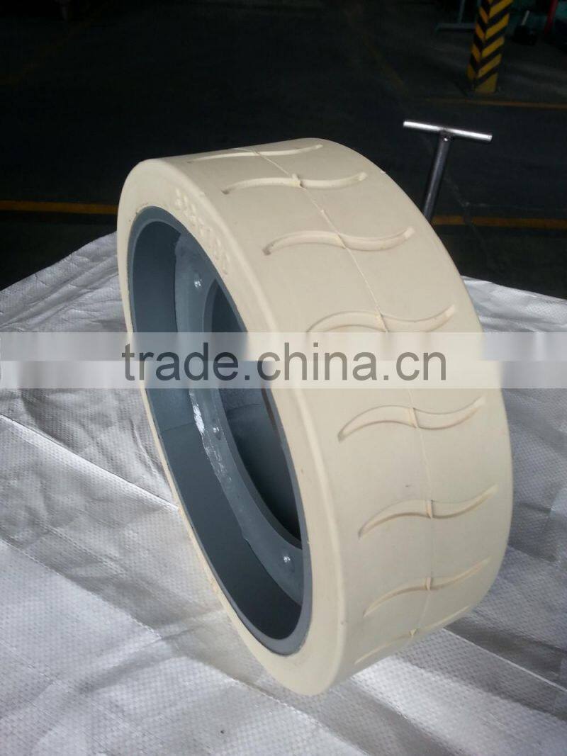 cheap jlg non marking solid rubber wheel 323x100 with part number 2915012