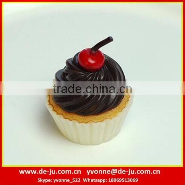 Customized Black Cake Cherry Exquisite Gift Candle
