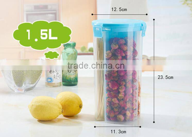 Wholesale Stock Kitchen Seal Dustproof Moistureproof 3 Lattices Fresh Barrel Food Bucket