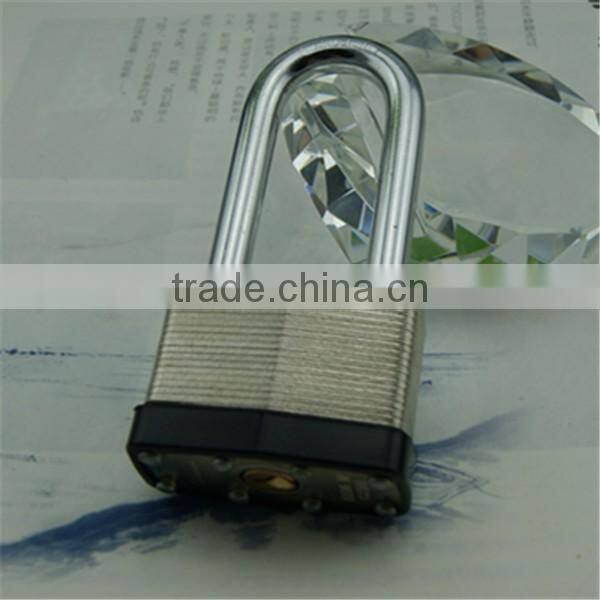Pin tumbler laminated aluminum padlock with rubber cover against wate